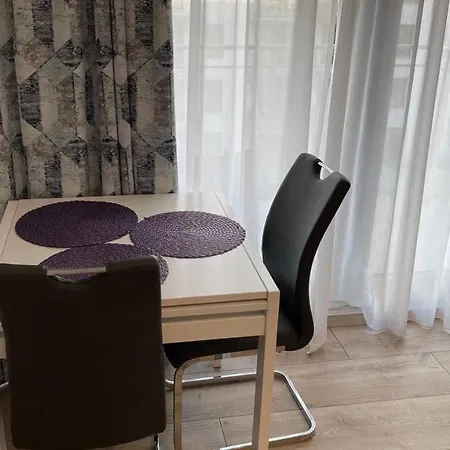 2-Room On Wola, Bright And Cozy Warsaw Exterior photo