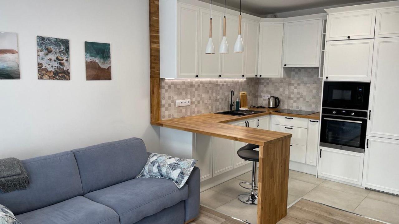 Apartment 2-room On Wola, Bright And Cozy *
